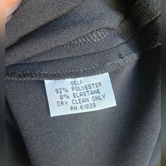 Teri Jon Ruffle Shoulder Sequin Bow Accent Black Dress Size 4 - Picture 7 of 8